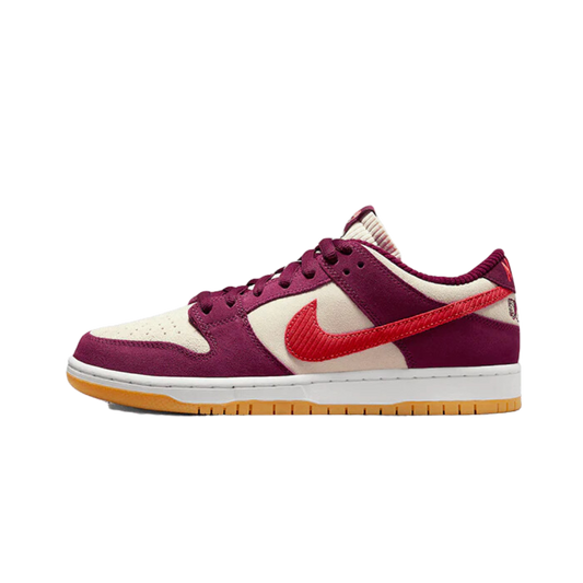 Nike SB Dunk Low Skate Like A Girl Bordeaux