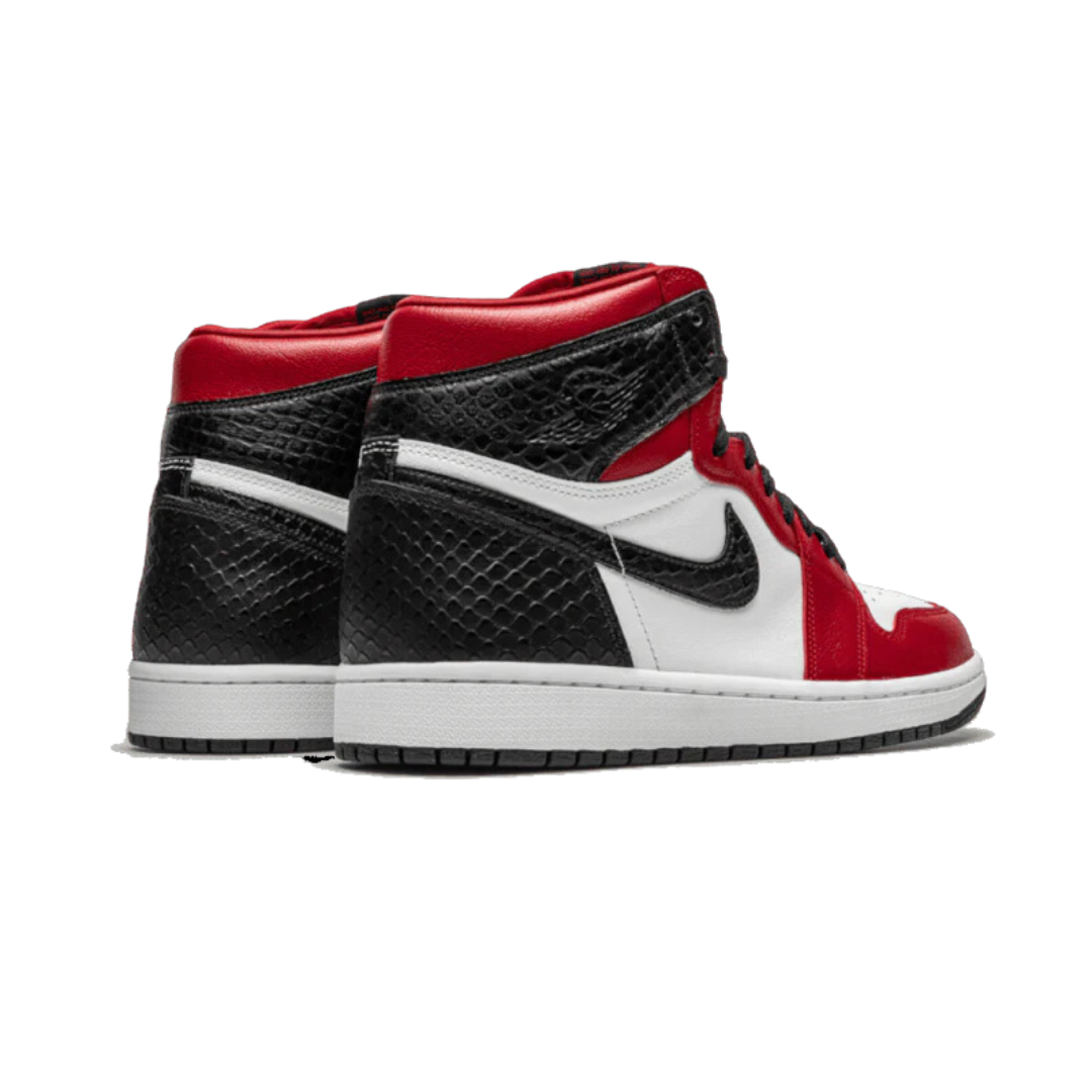 Air Jordan 1 Retro High Satin Snake Chicago