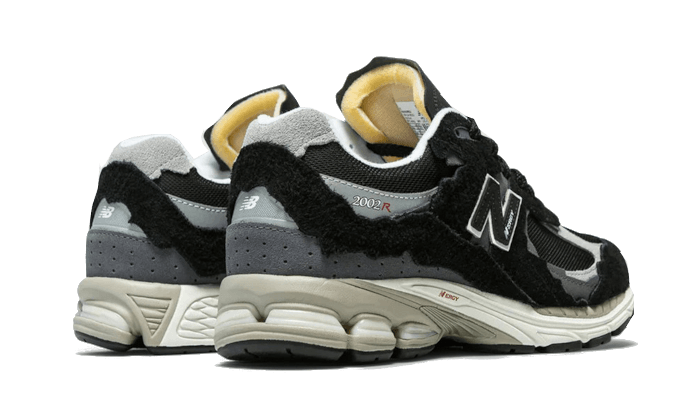 New Balance 2002R Protection Pack Black